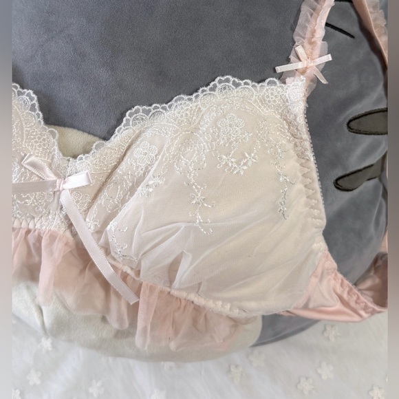 5 bras for $46! Cute Bow Ruffles Bralette Bra - Picture 3 of 8